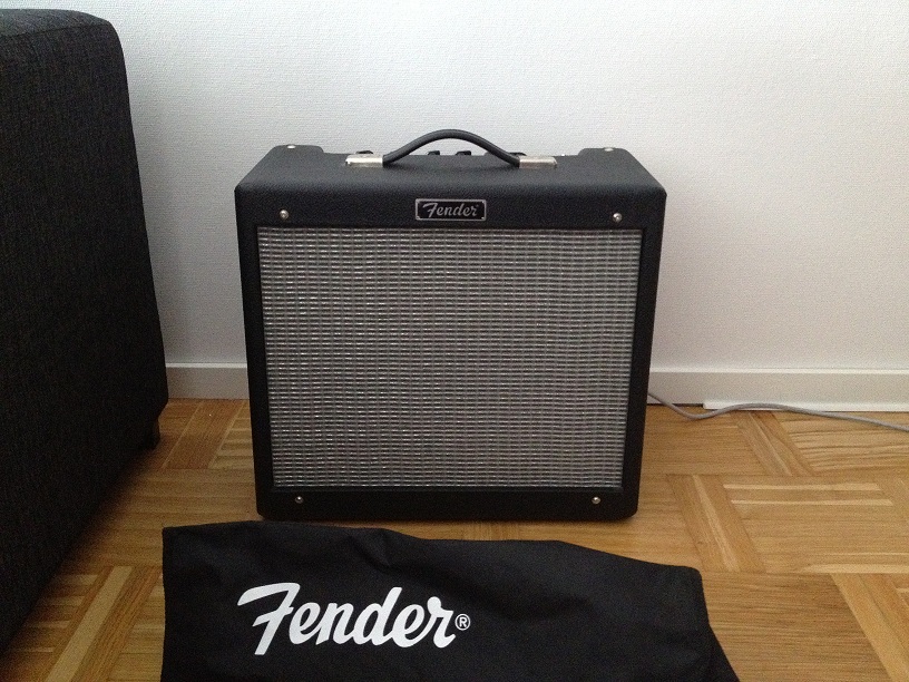Fender Blues Junior_sml.jpg