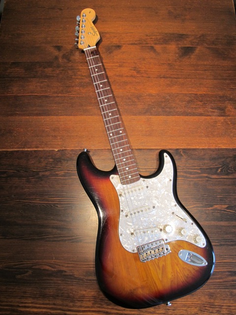1998 Squier pro tone strat web.JPG