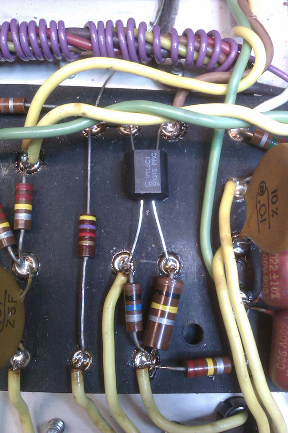 IMAG0991_tremolo_circuit_lo.jpg